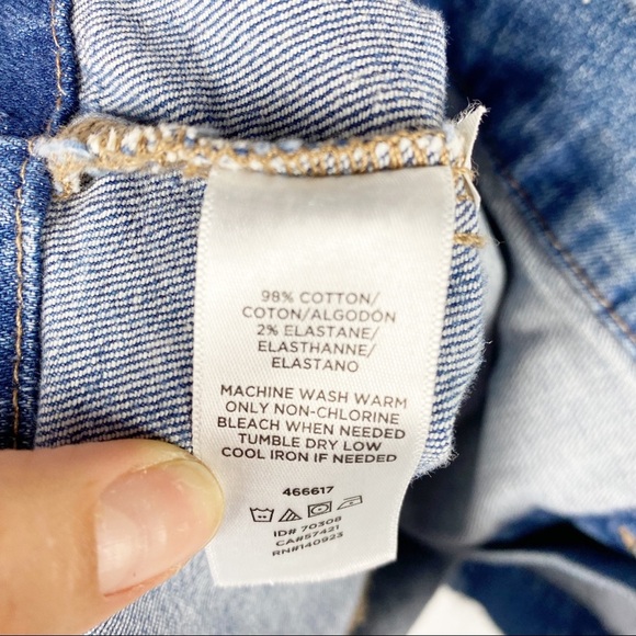 LOFT Boxy Denim Jacket Size Small - Picture 5 of 7